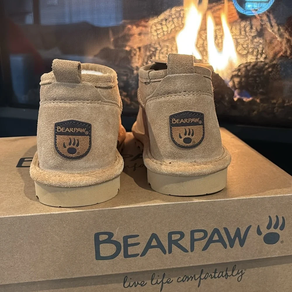 BearPaw color hickory